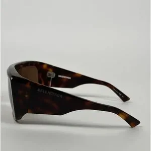 Balenciaga BB0002S Oversized Mask Style Sunglasses Tortoise Brown Balenciaga | Accessories | Balenciaga Bb002s Oversized Mask  main image 3